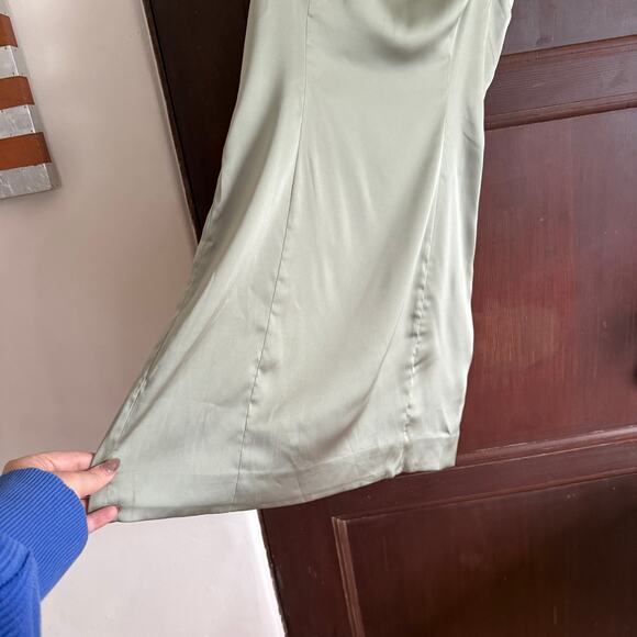 ARITZIA | Sunday Best Agnes Shimmer Satin Mini Dress Silent Storm Green Satin 6 - Picture 4 of 6